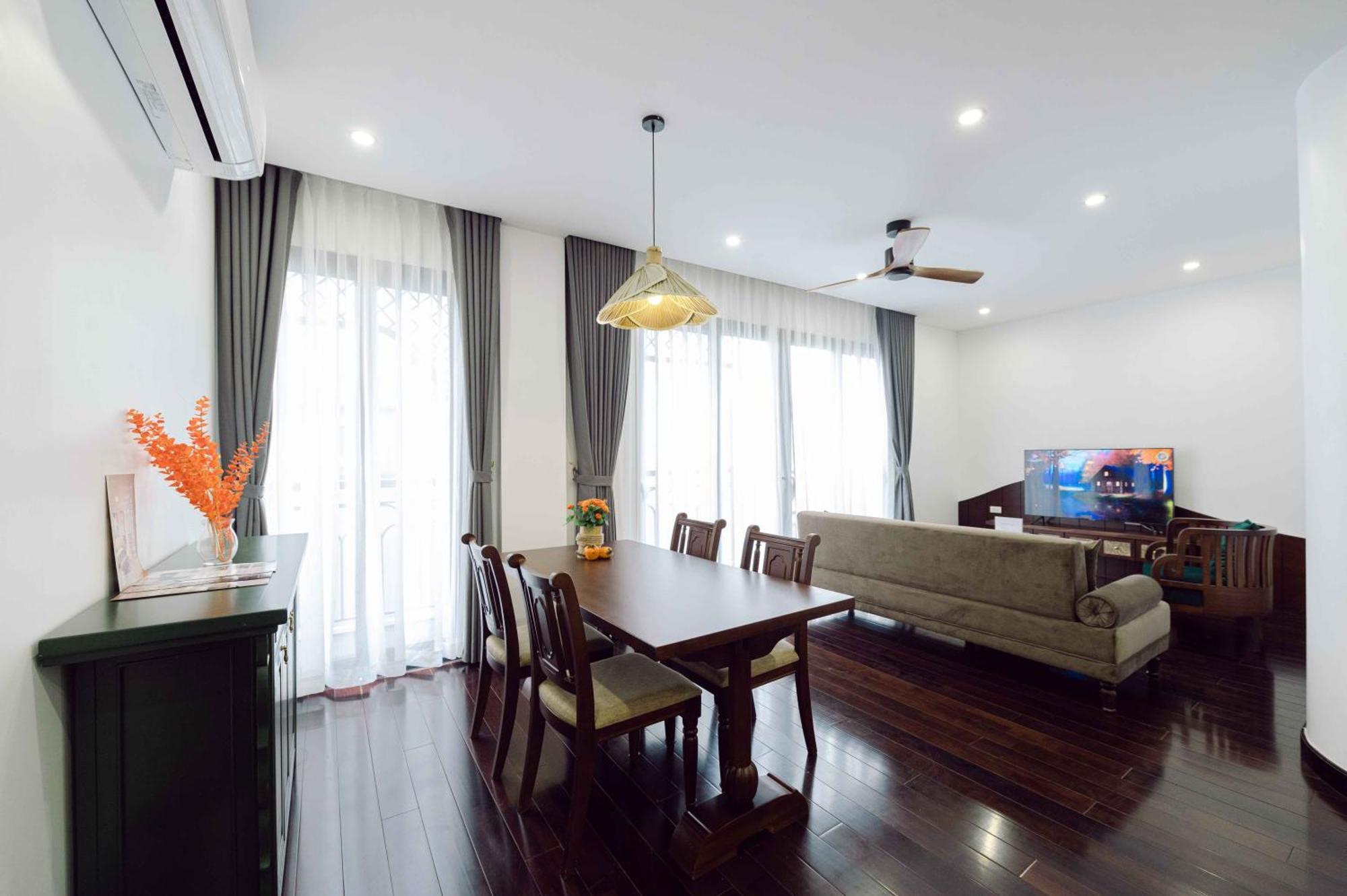 Khách sạn hẻo lánh Flesta Lieu Giai Serviced & *